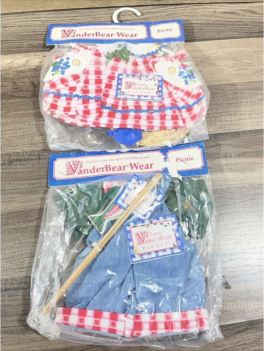 2 NEW VanderBear Wear Outfits: Fuzzy & Fluffy Picnic